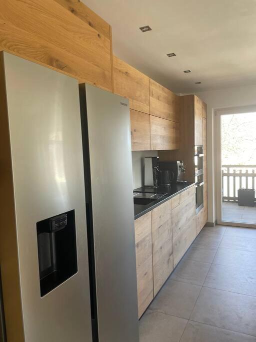 Wunderschoenes 4 Zimmer Apartment Mit Seeblick Bad Wiessee Buitenkant foto