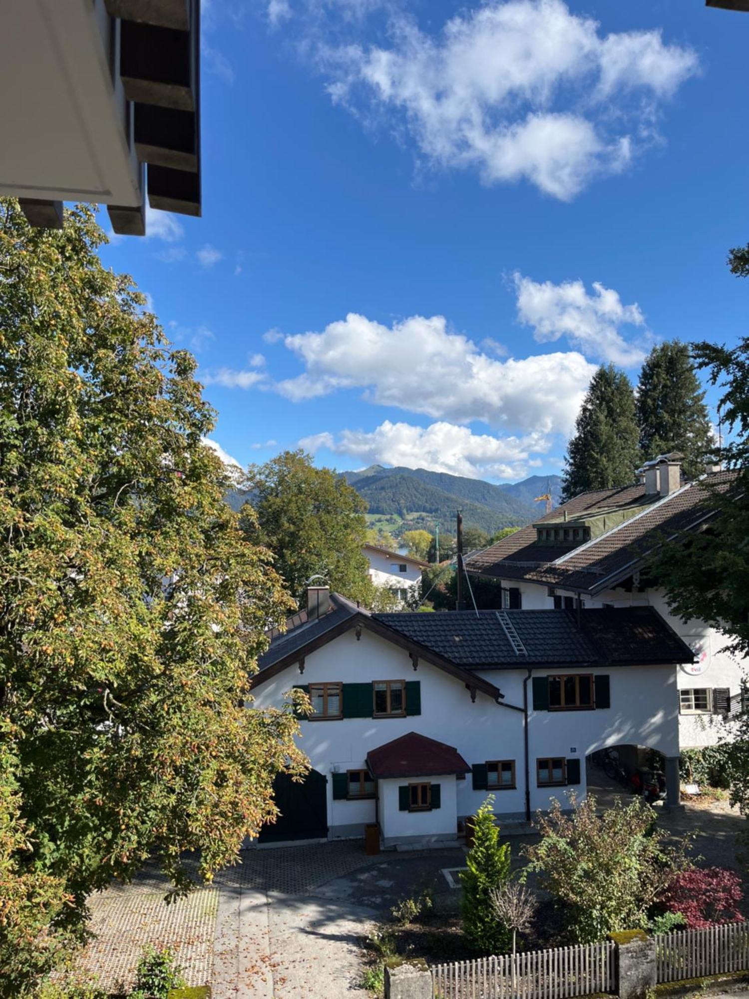 Wunderschoenes 4 Zimmer Apartment Mit Seeblick Bad Wiessee Buitenkant foto